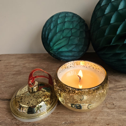 Festive Bauble (winter solstice: orange, cinnamon & clove)